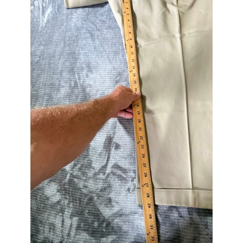 Brooks Brothers Vintage Khaki Chinos Pleated Cuffed Made in USA Tan Mens 40X29.